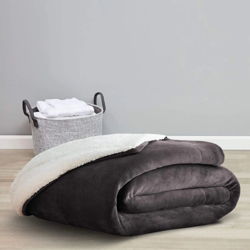 Reversible Soft Sherpa Fleece Fur Thick Dual Sided Blanket Throw, 230cm x 270cm, Black