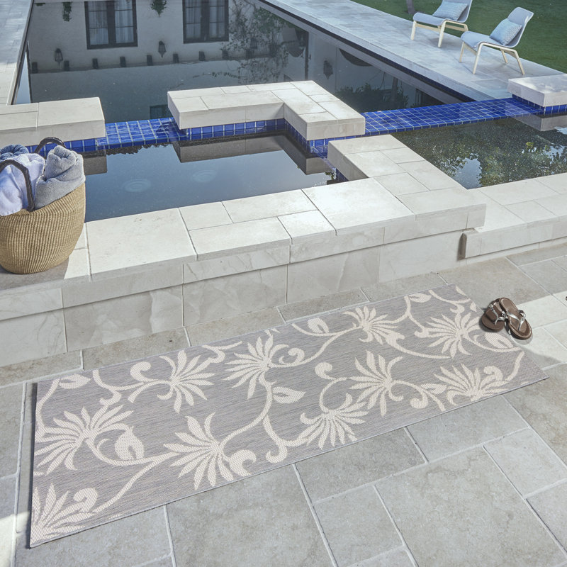 Reyn Spooner Kona Polynesian Pareau Gray/Ivory Floral Flatweave Indoor/Outdoor Area Rug, Runner 2'2" W x 6' L