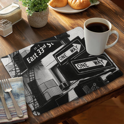 Ensemble de napperons en polyester tressé | NYC Signs Home Decor