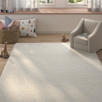Garretson White Hand-Tufted Shag Indoor Area Rug in Polyester and Wool