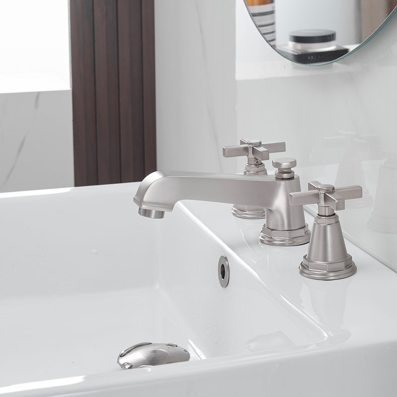 Robinet de salle de bain à 2 poignées avec drain en nickel brossé