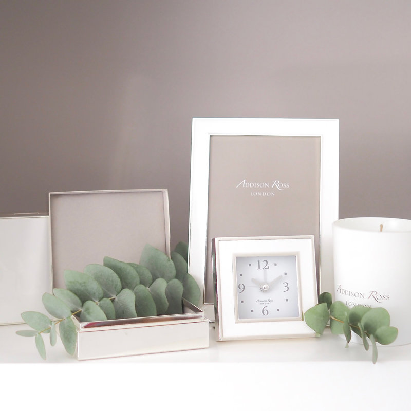 Picture Frame, 4" x 6", White/Silver