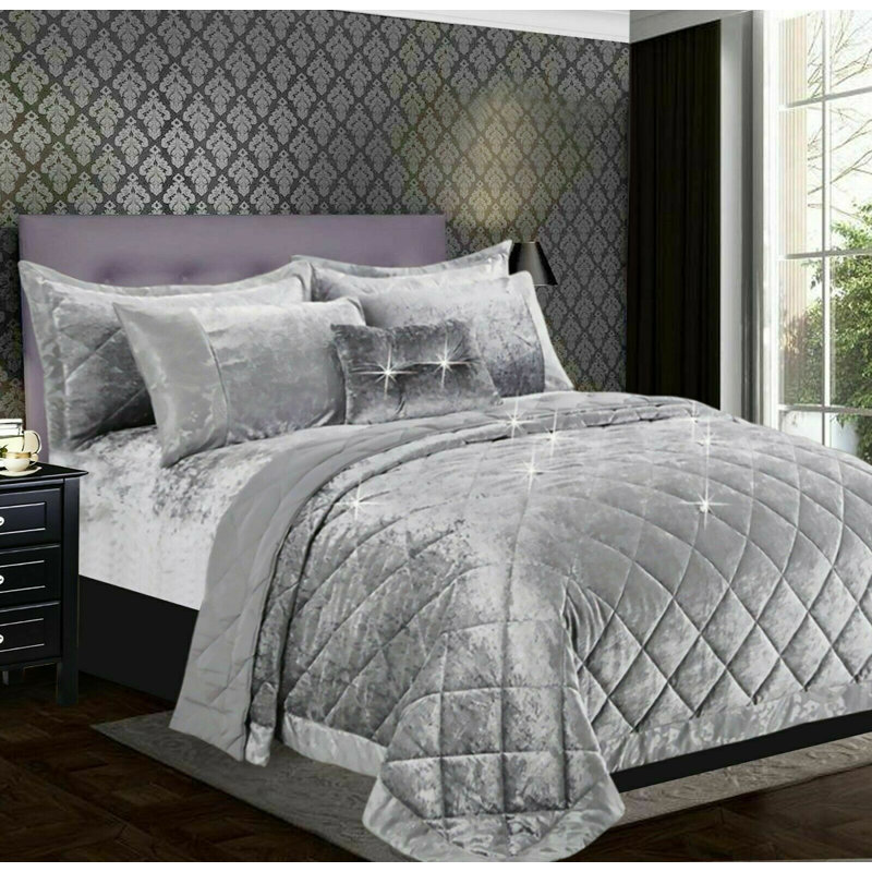 Stodghill Velvet Solid Colour Bedspread, King, Silver