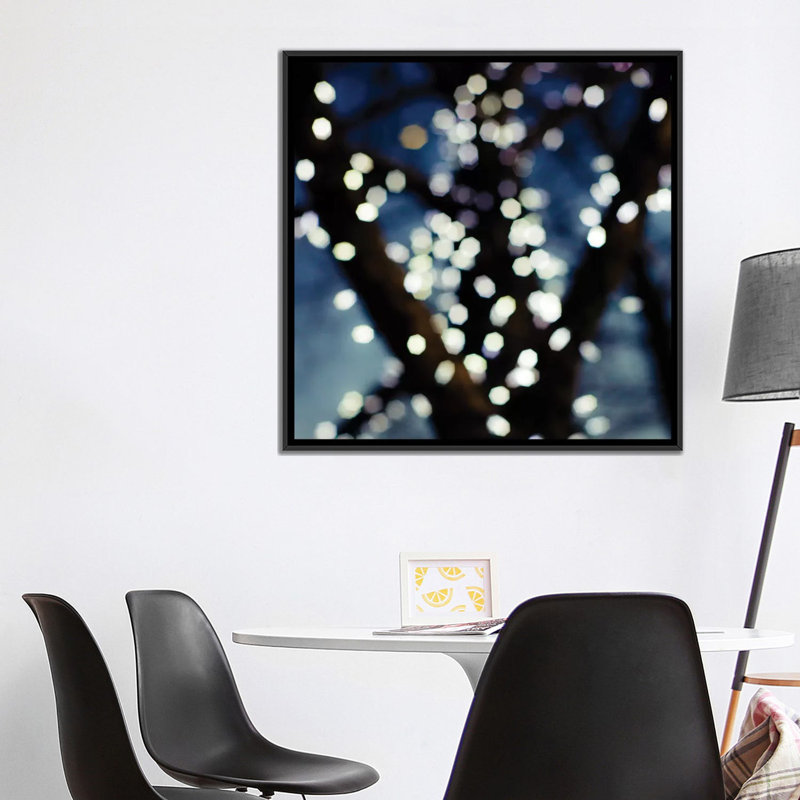« bokeh blue i », impression sur toile, H 37 po x l 37 po x P 1,5 po, Toile avec cadre flottant noir, Pas de tapis