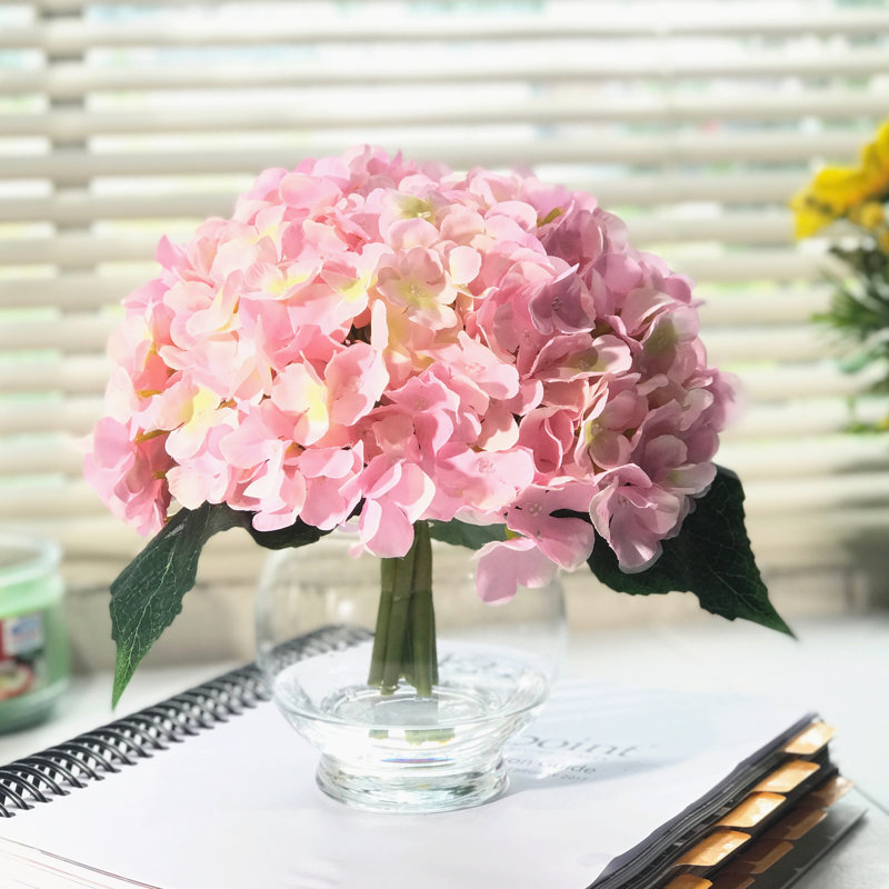 Hydrangea Arrangement in Vase, Pink