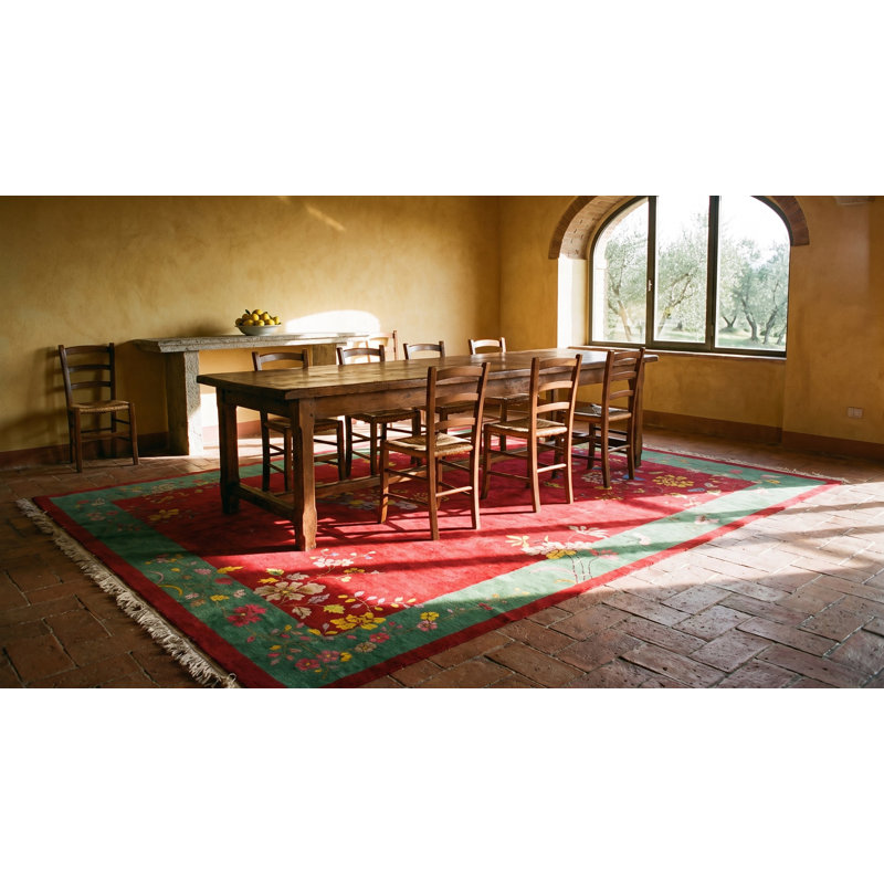 Tapis rouge antique de style art déco