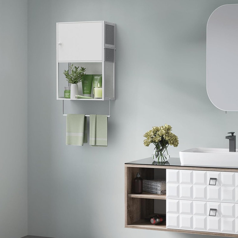 Petite armoire murale de salle de bain avec barre à serviettes ...