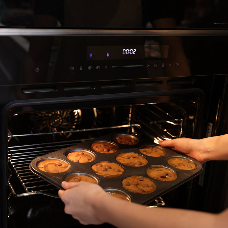 Zyliss Non-Stick 12 Hole Muffin Pan