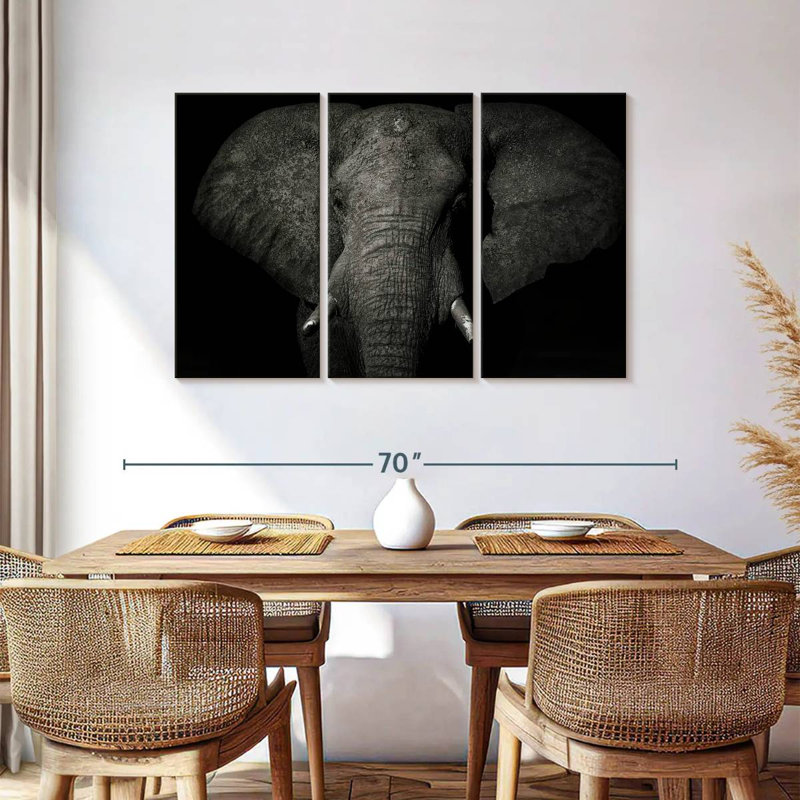 Éléphant monochrome, H 36 po x l 57 po