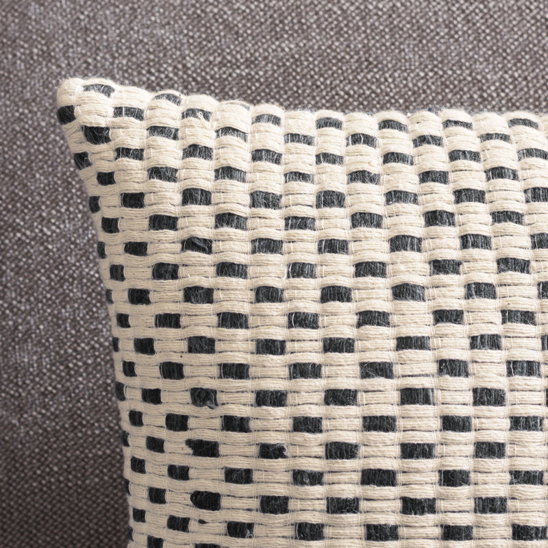 Coussin Millie, Crème / Noir
