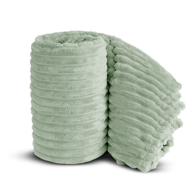 BELLISSIMA PLUSH THROW, 42cm x 28cm , Green