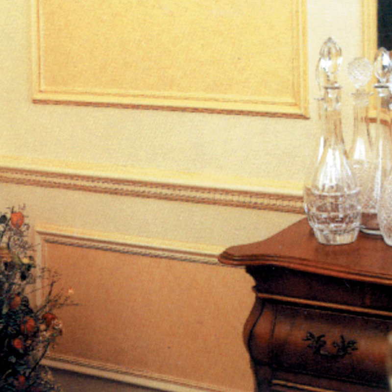 Primed White Polyurethane Dentil Crown Moulding Set