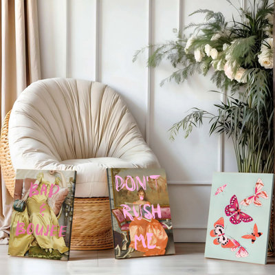 3PCS Wall Arts Posters Framed, Vintage Style Canvas Wall Art Set of 3 with Fashionable Lady Prints and Butterfly Design Modern Home Decor for Living R