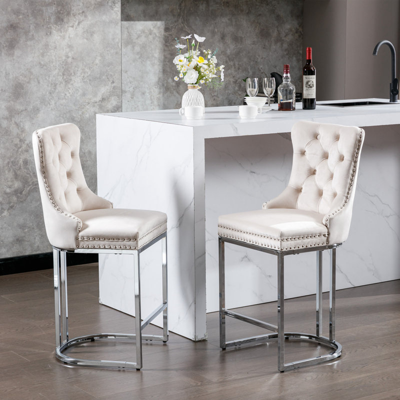 Ensemble de 2 tabourets de bar avec dossier et garniture de rivets, Beige