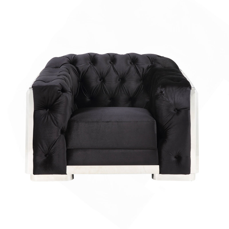 Chaise en velours noir et finition chromée