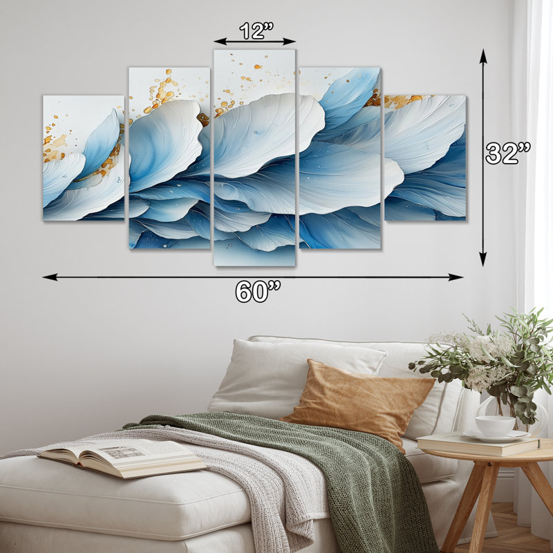 «Ocean Blue Delicate Floral Petals I», art mural fleurs, art mural moderne sur toile, H 32 po x l 60 po, 5