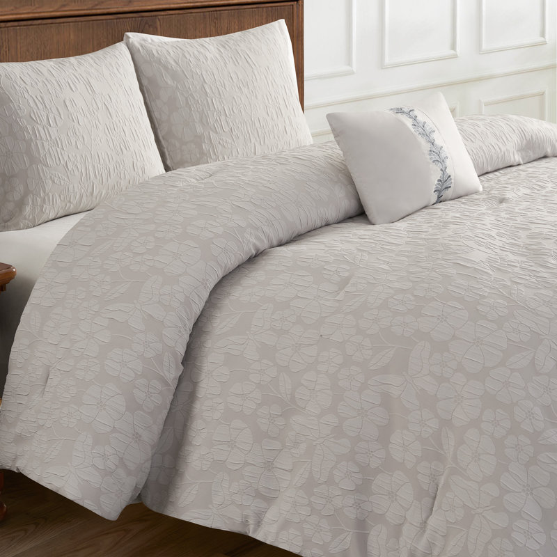 Ensemble d'édredon 4 pièces Bryn, Queen Comforter + 4 of Additional Pieces Included, Silver Floral