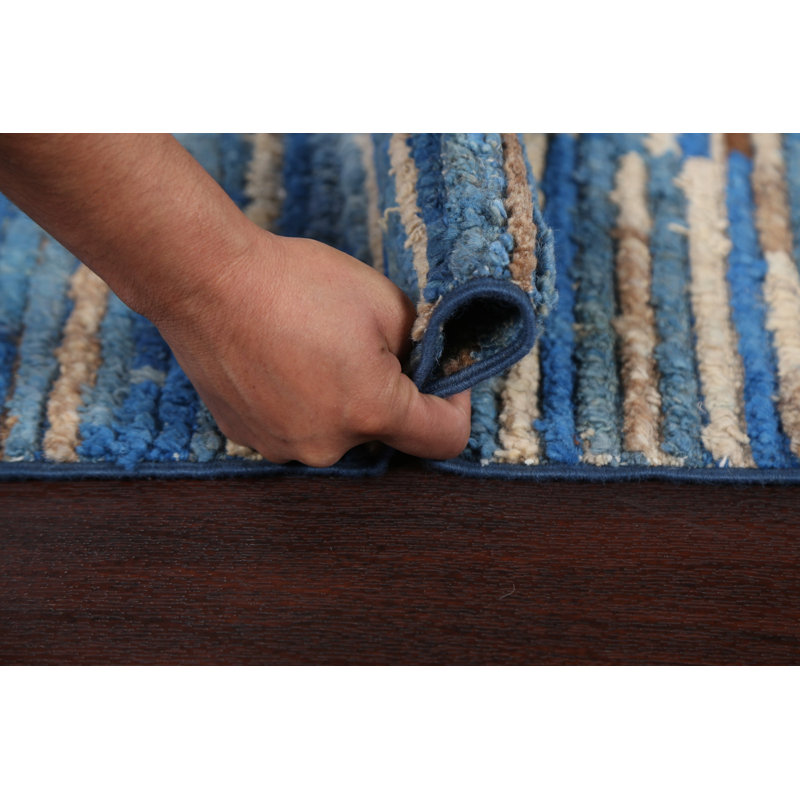 Tapis oriental bleu Kwame Kashkoli Kwame noué à la main 3 x 4