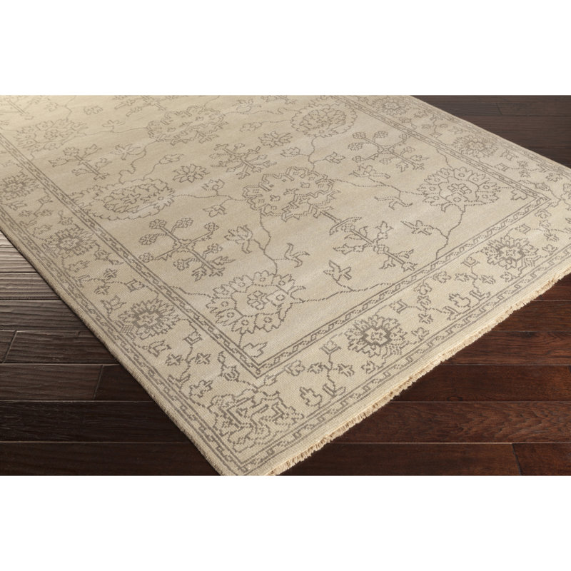 Matthieu Wool Oriental Indoor Rug, Rectangle 5'6" x 8'6"