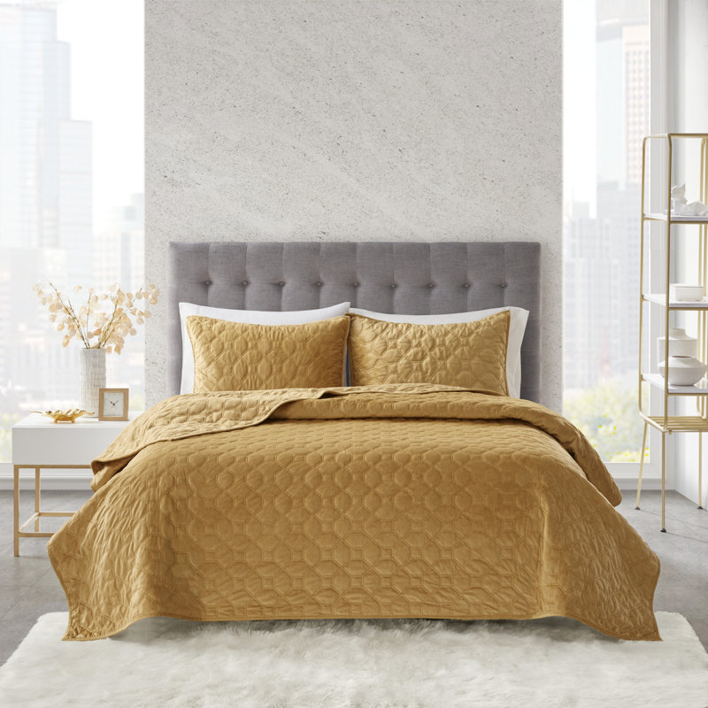 Mustard Velvet Full Reversible Quilt Set with Shams