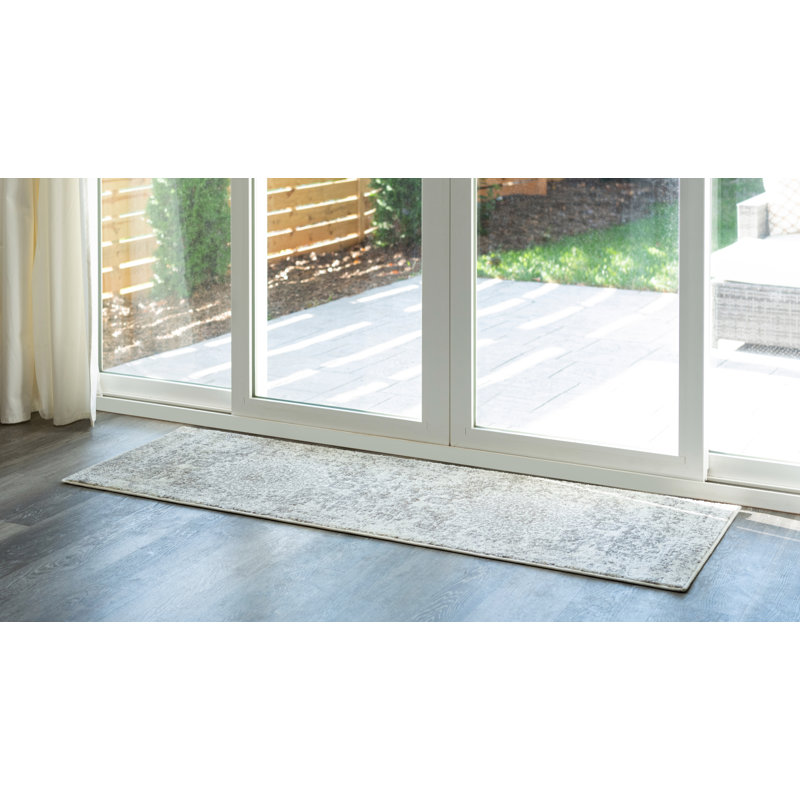 Mirielle Oriental Indoor Rug, Runner 2'7" x 12'2"
