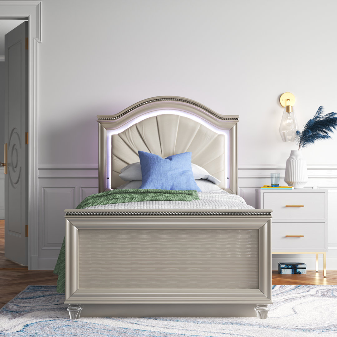 Sienna Panel Bed with Trundle Etta Avenue™ Teen 