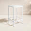 Table de bar d'extérieur pour 4 personnes Betty - Table de pub de patio blanche moderne avec structure en aluminium thermolaqué et plateau à lattes en résine de polyester - Balcon contemporain, table de salle à manger près de la piscine et d'extérieur - Table de bar blanche