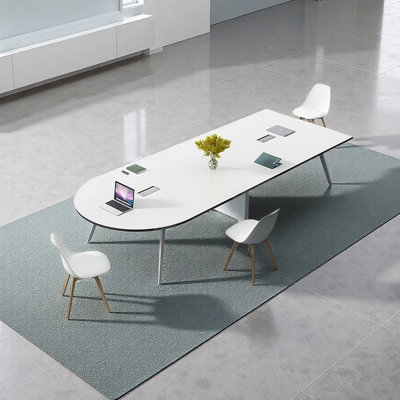 Table de conférence moderne à la mode