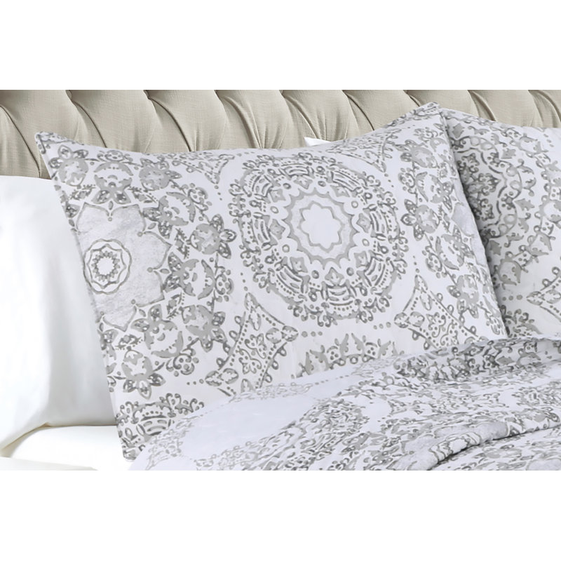 Polyester Damask Quilt, King Quilt + 2 Shams