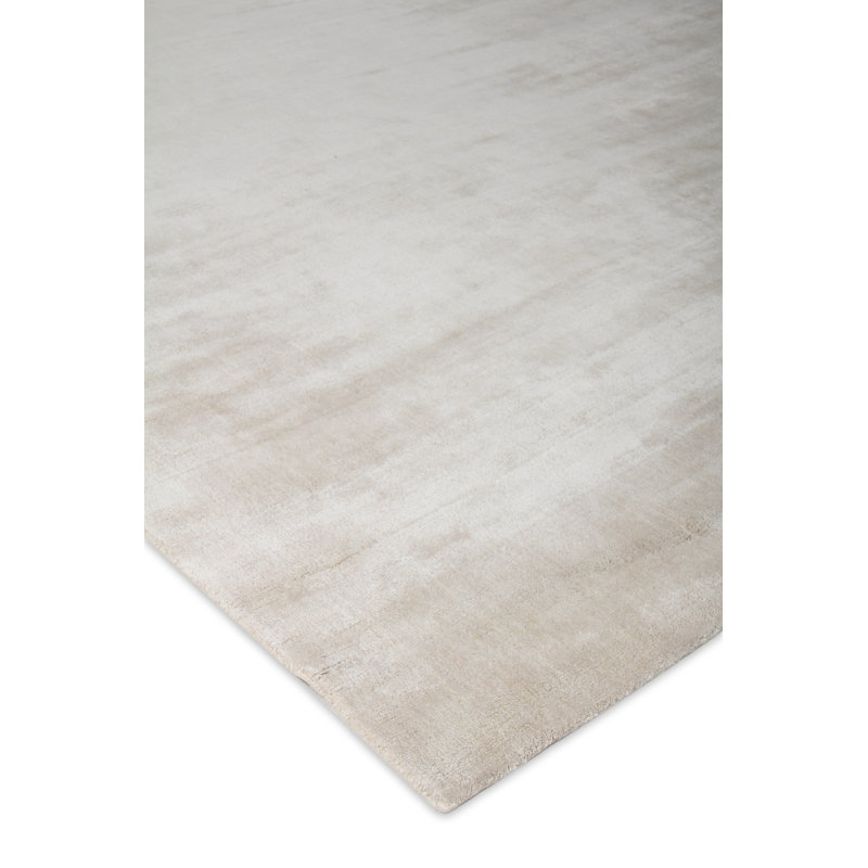 Silk handloomed Silk Silver Area Rug