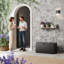 Boîte de rangement en résine 73 gallons - Bac de rangement verrouillable pour l'extérieur, résistant aux intempéries et aux rayons UV pour patio, outils de jardin, accessoires de piscine, emballages - noir, imitation rotin-129379087