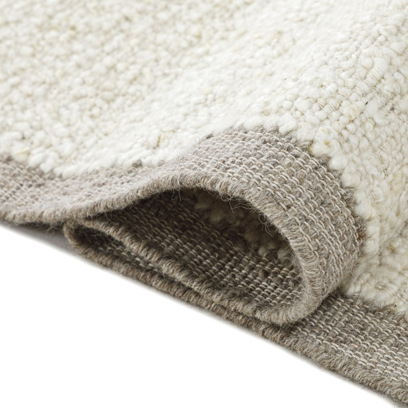 Ivory Handwoven Wool and Cotton Flatweave Rectangular Rug 5' x 8'