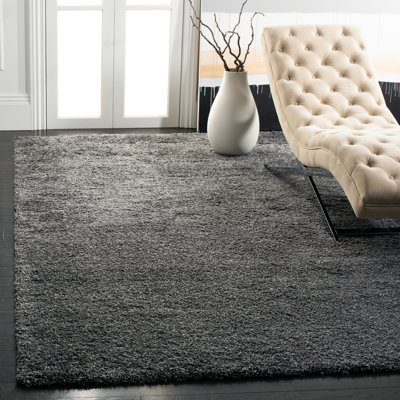 Tapis gris foncé Delane