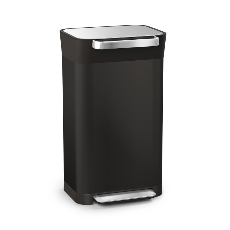 Joseph Joseph Titan Trash Compactor with Integrated Odour Control, Black, 23 Gallon