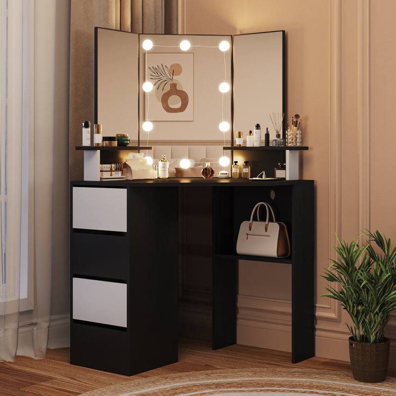 Jahmeki Vanity, Black/White
