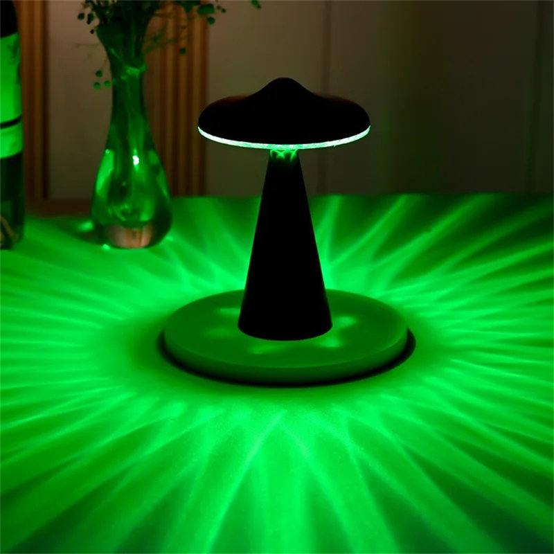 Jeannot Lamp, Black