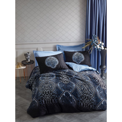 Luxurious Satin Quilt Cover Set, 100% Cotton, Includes Duvet Cover (78.7 x 86.6 in), Flat Sheet (94.5 x 102.4 in), 4 Pillowcases (19.7 x 27.6 in) | Reactive Printing, Button Closure, Machine Washable, Elegant White & Black Design