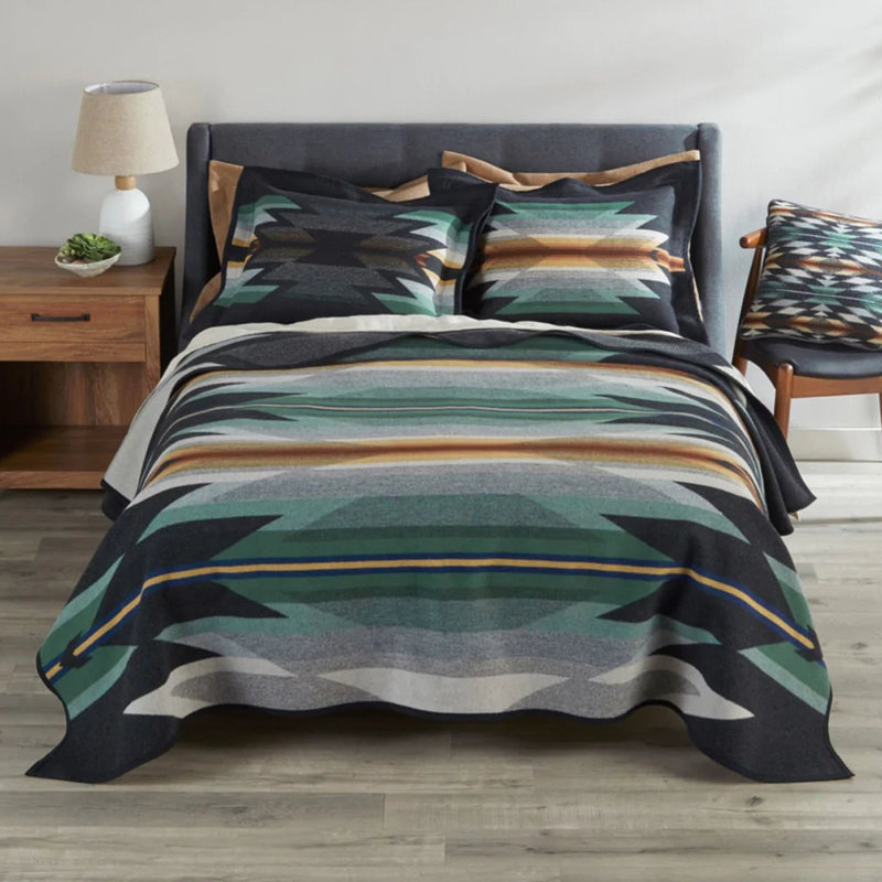 Pendleton Wyeth Trail Oxford Blanket, King