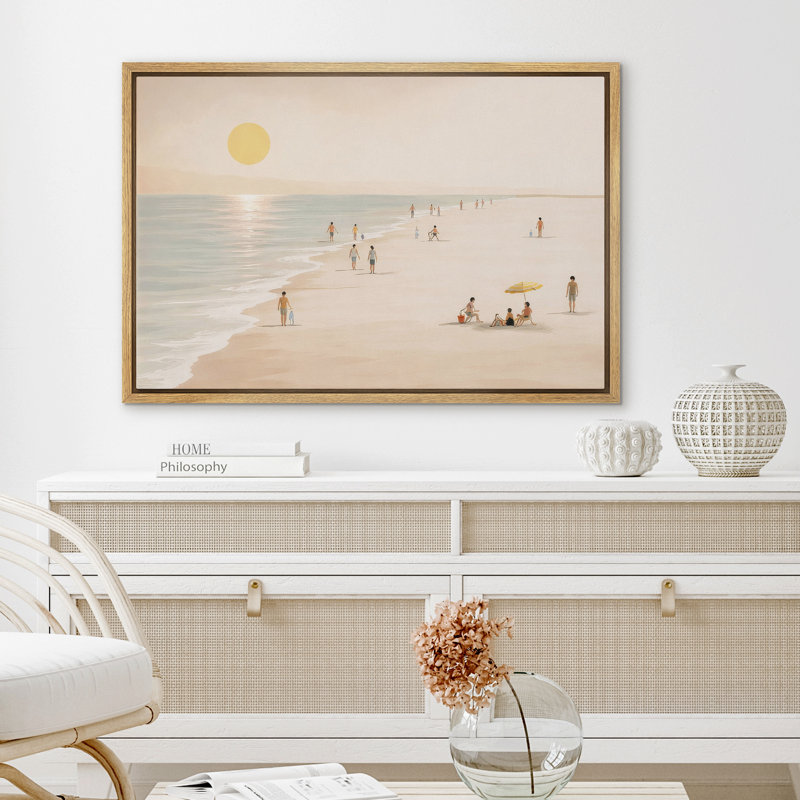 «Minimal Beach Scene with People and Soft Sunset», art mural encadré sur toile, H 16 po x l 24 po, Naturel