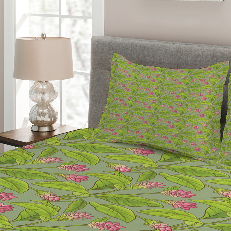 Farmhouse / Country Polyester Floral Coverlet, Queen Bedspread + 2 Shams