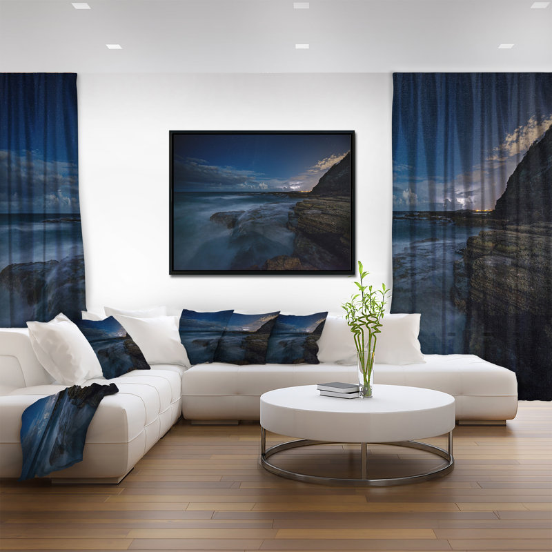 «Rocky Blue Ocean at Nighttime», reproduction de photo sur toile tendue encadrée, H 12 po x l 20 po x P 1 po