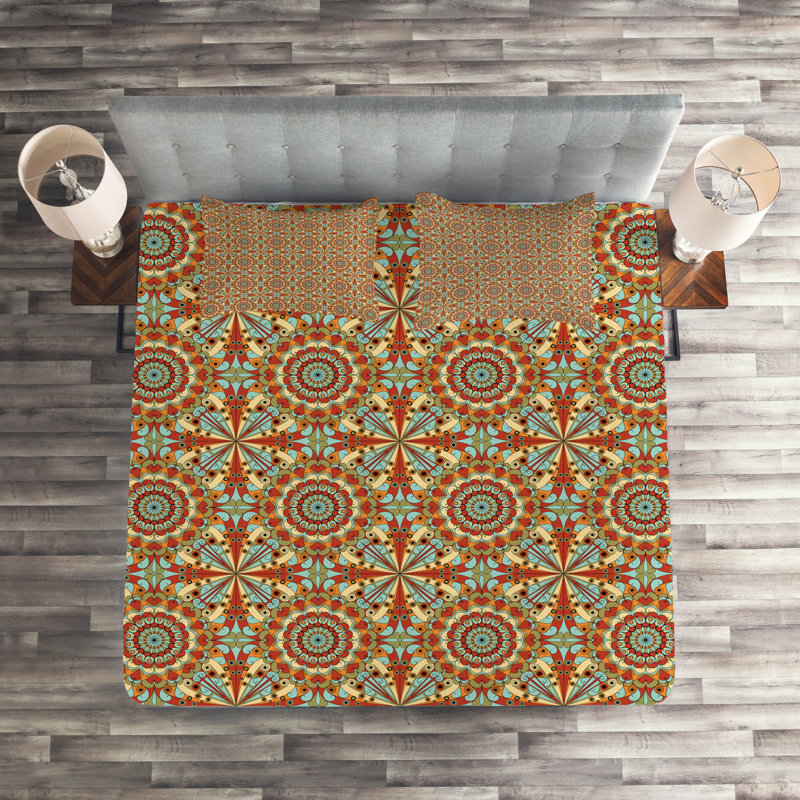 Traditional Polyester Geometric Shapes Coverlet