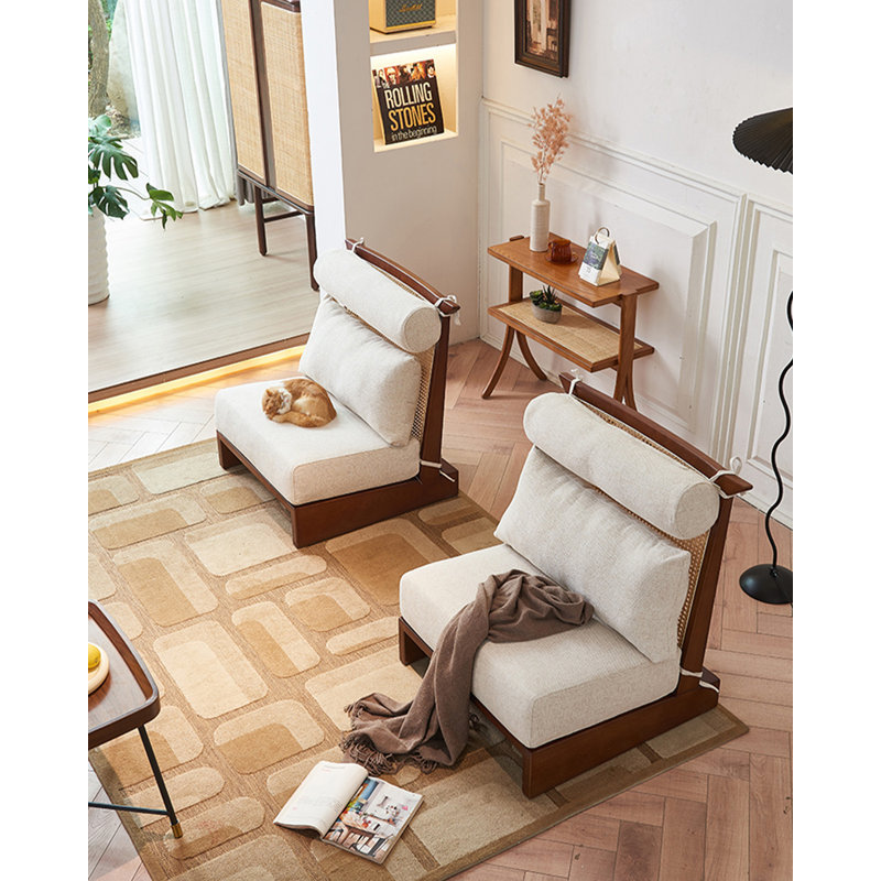 Chaise de loisirs simple en bois massif de style nordique