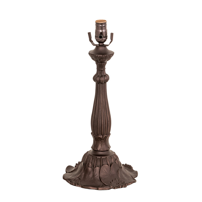 Schunemunk Metal Lamp Base Lamp