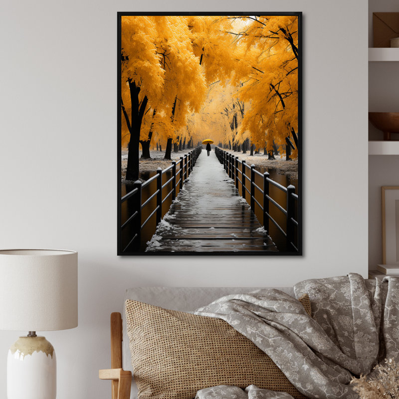 «Yellow and Gray Frozen Solitude», reproduction sur toile encadrée, 32" H x 24" W, Cadre flottant noir