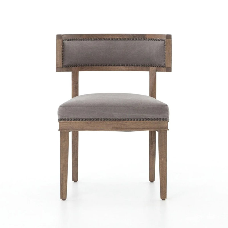 Chaise Allyssah