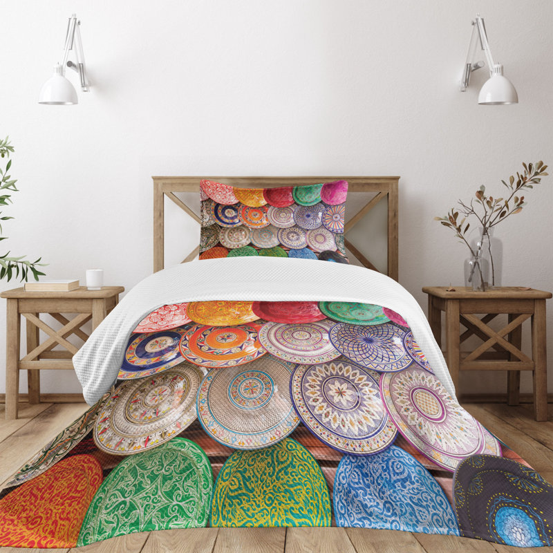 White Quilted Twin Bedspread Set with Pillow Sham