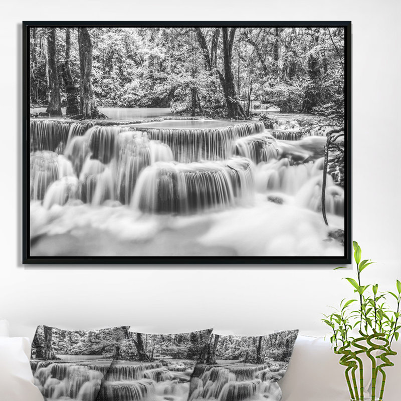 «White Erawan Waterfall», reproduction de photo sur toile tendue encadrée, H 16 po x l 32 po x P 1 po