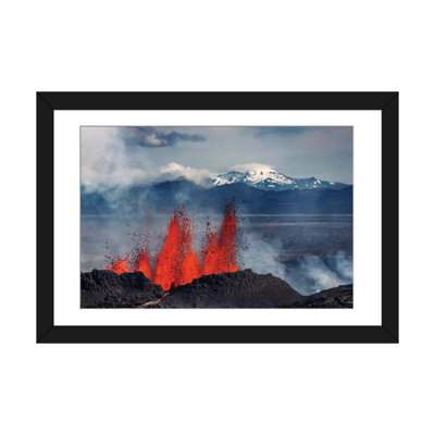 " Eruption Fissure Splatter Fountains III, Holuhraun Lava Field, Sudur-Bingeyjarsysla, Nordurland Eystra, Iceland " by Panoramic Images