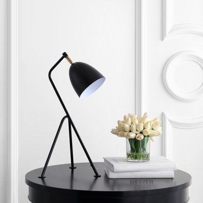 Marta Metal Tripod Lamp